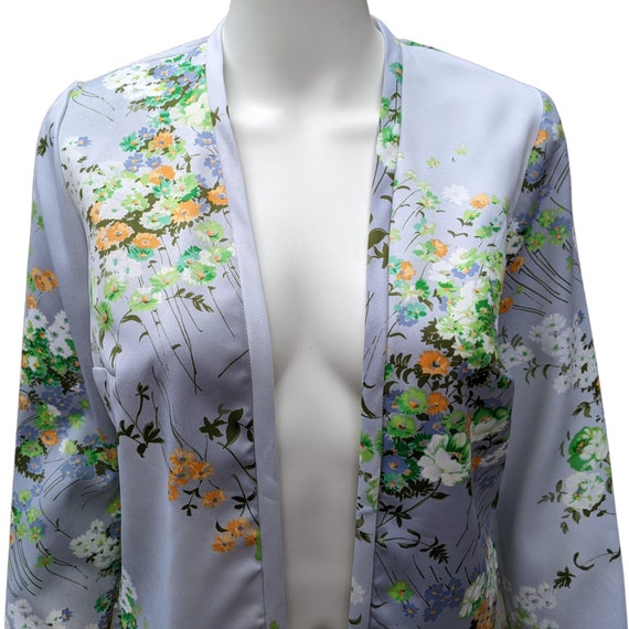 Vintage 70s pale silvery gray floral light jacket - image 2