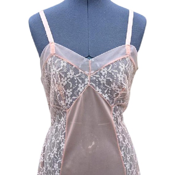 Vintage 60s peach lace and chiffon dress slip - image 2