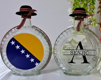Cuturica de vidrio bosnio personalizada en color, 500 ml o 700 ml.
