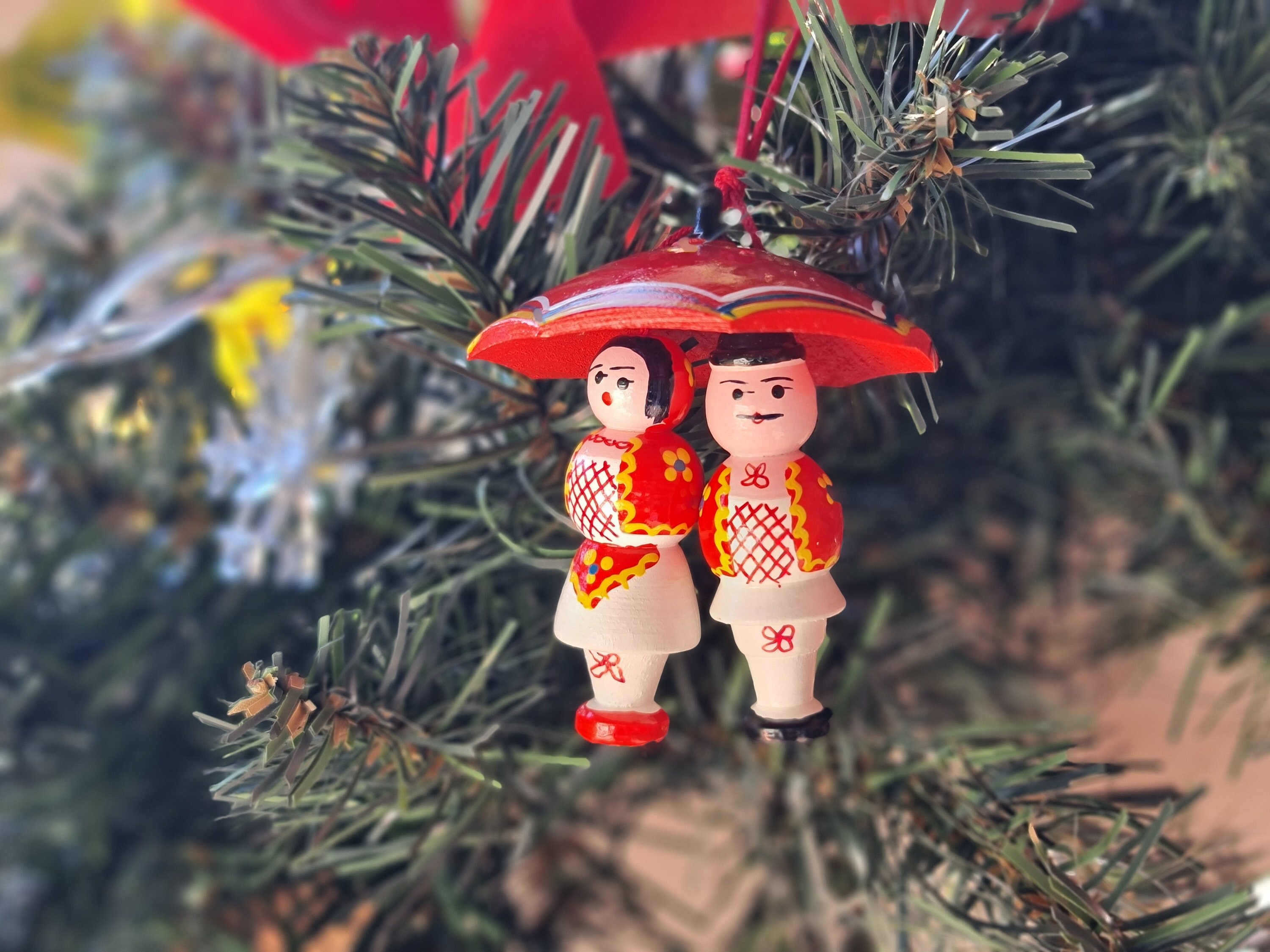 Sestinski Umbrella Couple, Wooden Christmas Tree Ornament - Etsy