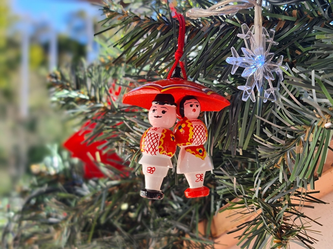 Sestinski Umbrella Couple, Wooden Christmas Tree Ornament - Etsy