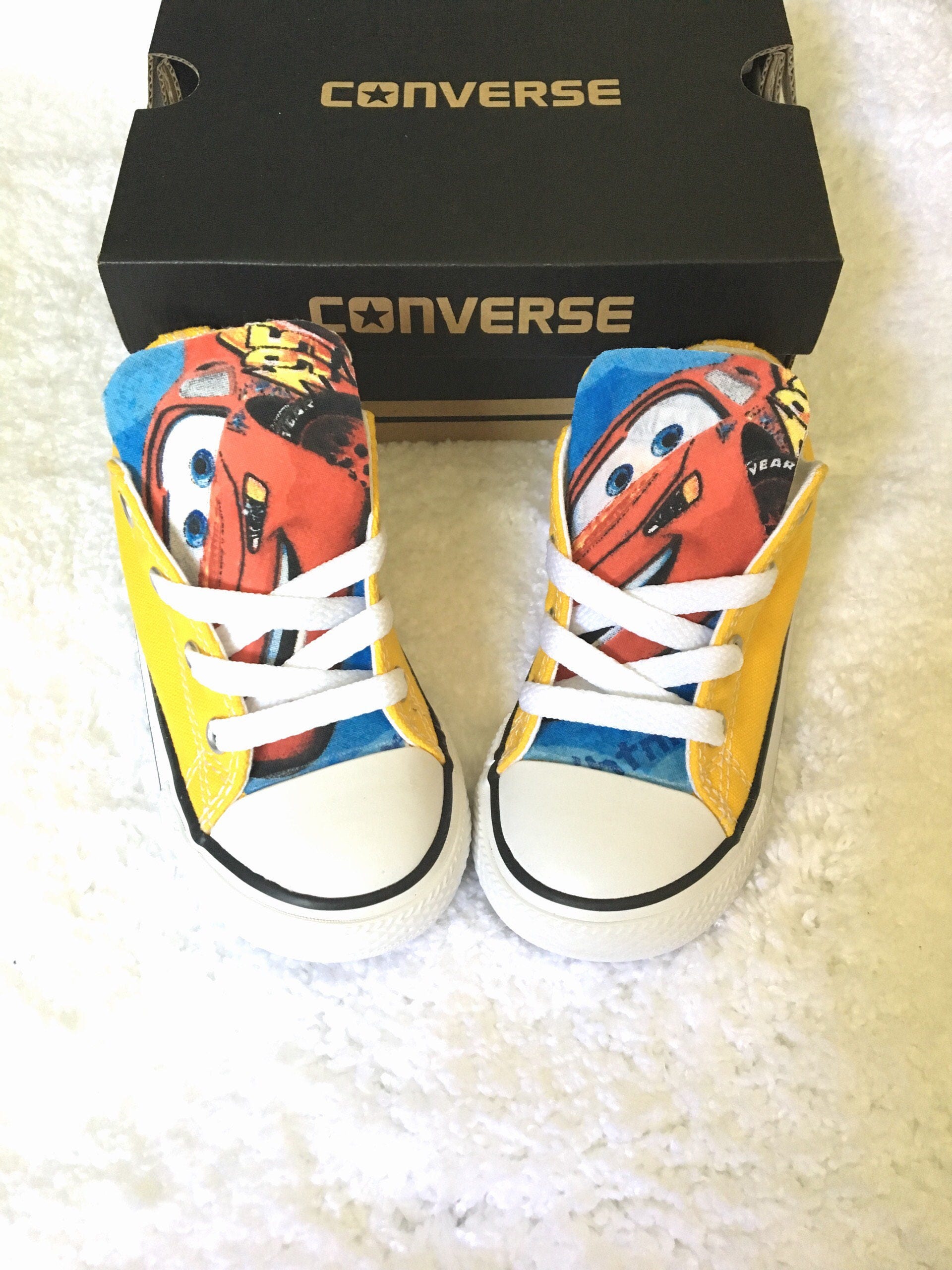 lightning mcqueen converse