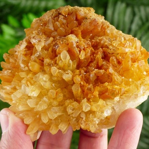 Amazing Quartz with Iron Oxide, Raw Crystal, Natural Mineral, Healing Crystal, Spirituality Crystal, Mineral Specimen B2980