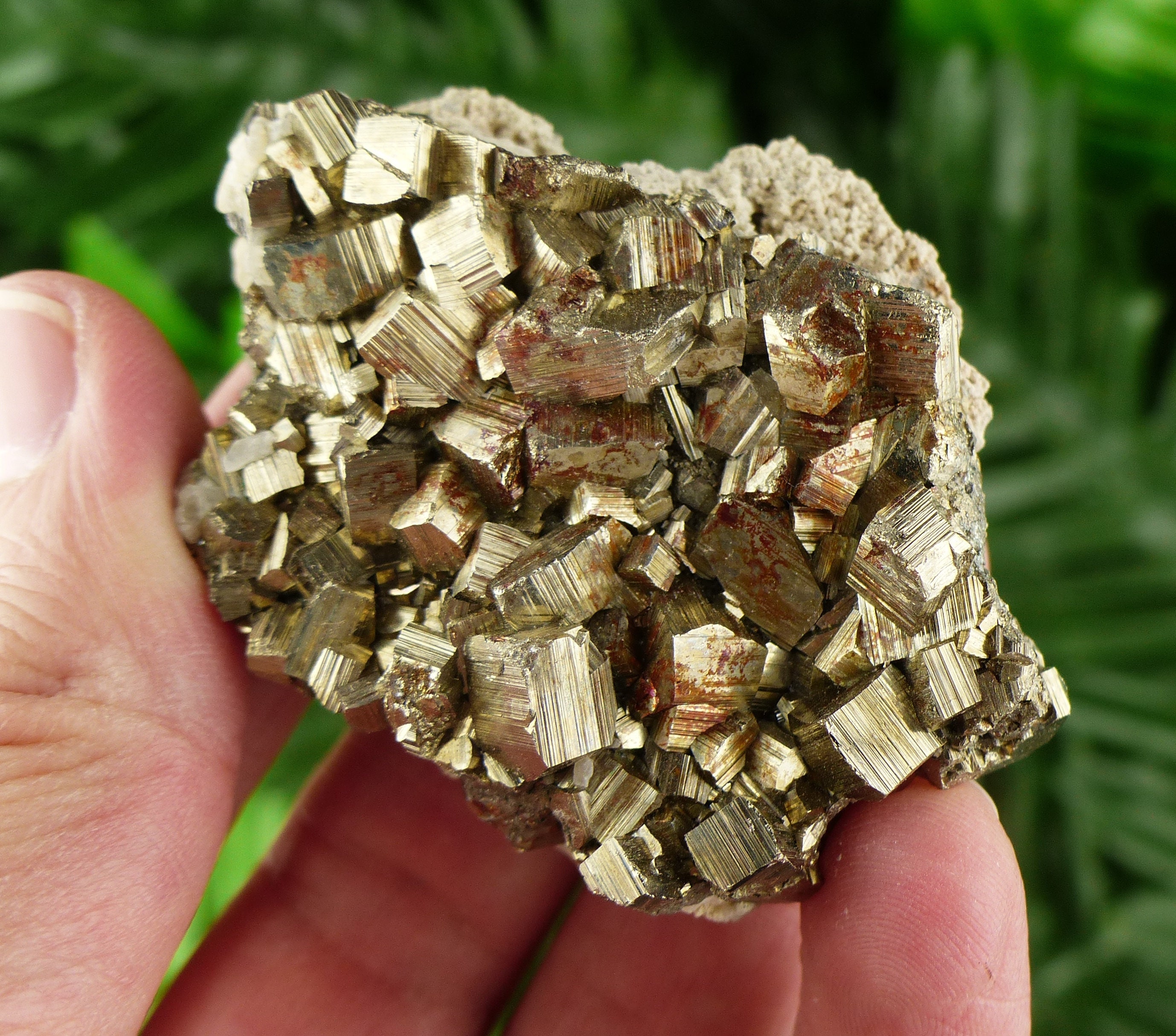 天然石 方解石と黄鉄鉱 パイライト AAAAA 黄鉄鉱 クラスター (約1260g) CUBO Huanzala