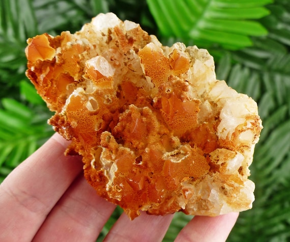 酸化鉄入りクォーツ、クォーツクリスタル、鉱物、天然水晶、原石 B505