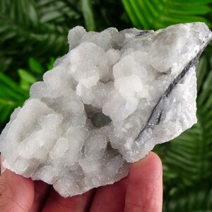 Amazing and Rare Shiny Chalcedony Crystal, Raw Crystal, Natural Mineral, Healing Crystal, Spirituality Crystal, Mineral Specimen B2820