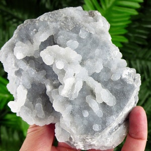Erstaunlicher Chalcedon-Kristall, roher Kristall, natürliches Mineral, heilender Kristall, Spiritualität-Kristall, Mineralprobe B3214