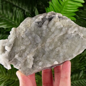 Amazing Chalcedony Crystal, Raw Crystal, Natural Mineral, Healing Crystal, Spirituality Crystal, Mineral Specimen B3113