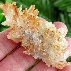 Amazing Quartz with Iron Oxide, Raw Crystal, Natural Mineral, Healing Crystal, Spirituality Crystal, Mineral Specimen B2514