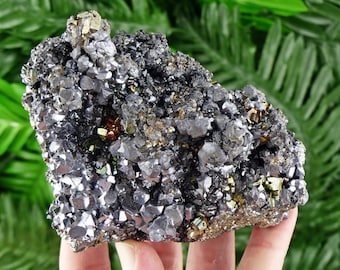 14 鉱物標本「エレスチャル」ワニ水晶　薄いピンク　希少 14 鉱物標本「エレスチャル」ワニ水晶 薄いピンク 希少 その他