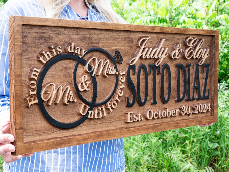 Mr and Mrs Sign Wooden Wedding Signs Wood Wedding Gift Custom Engagement Gift Established Marriage Bridal Shower Personalized Couple Gift immagine 6