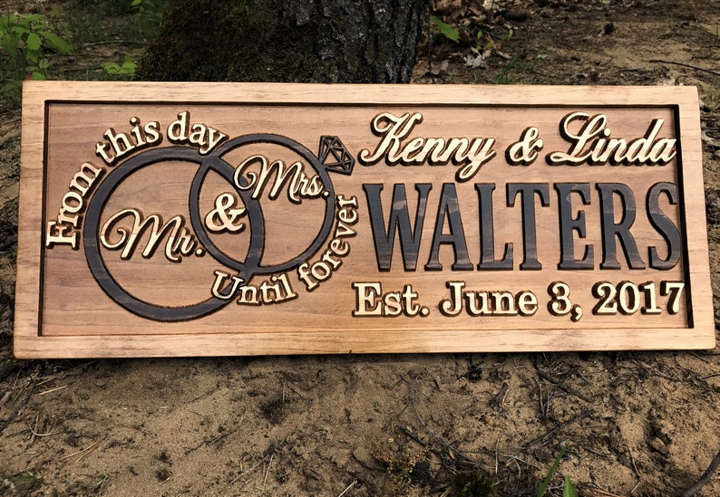 Mr and Mrs Sign Wooden Wedding Signs Wood Wedding Gift Custom Engagement Gift Established Marriage Bridal Shower Personalized Couple Gift immagine 8