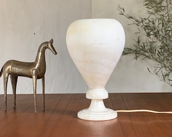 Lampe de table vintage en albâtre