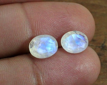 Rainbow Moonstone: Oval Cut Loose Gemstone with Blue Fire (10x8 mm)