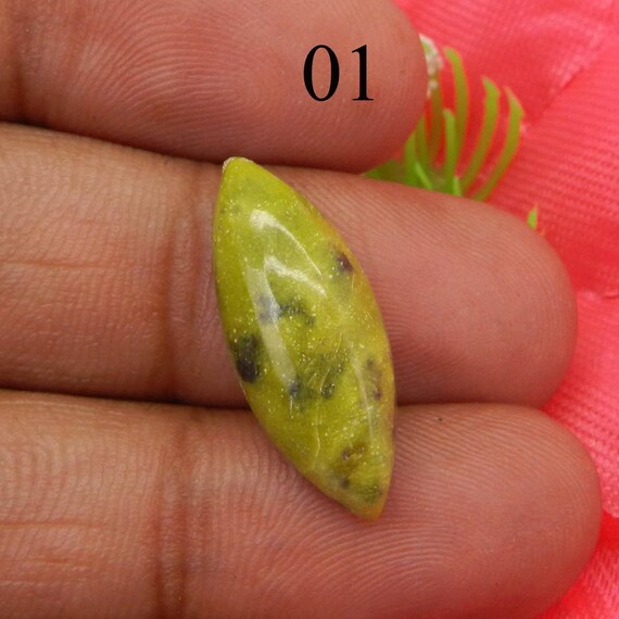 Natural stichtite marquise trillion pear oval round heart square rectangle cabochon semi precious stone calibrated smooth loose gemstone