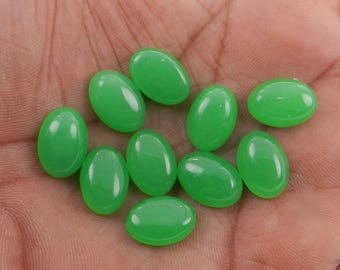 Chinese green jade 8 x 6 mm & 14 x 10 mm oval cabochon semi precious stone calibrated smooth AA quality loose gemstone
