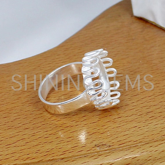 Sterling SilverZig Zag Wire Band Gemstone Ring Sterling SilverZig Zag Wire Band Gemstone Ring