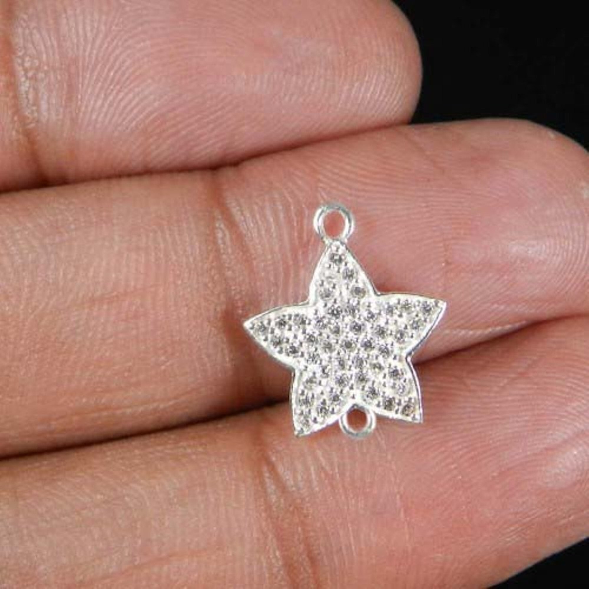 アクセサリー  ORDER SOLID STAR WITH PAVE CZ 12x16mm 24 K Shiny Gold Plated CZ Micro Pave Pole Star