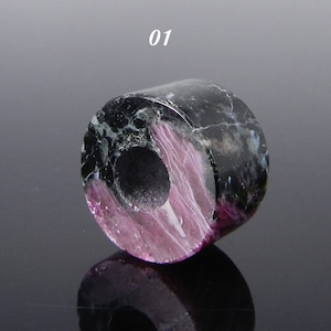 Rubin Zoisit Heishi-pärla, europeisk berlock med stort hål (14x8x5mm)