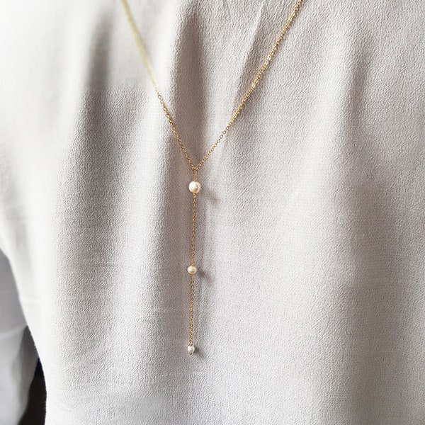 Dainty pearl backdrop necklace, real pearl back necklace for low back dress,