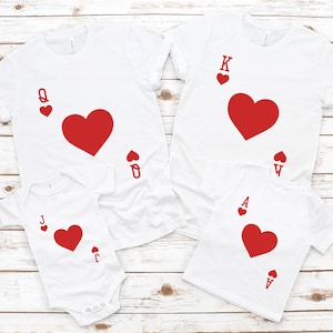 Cartes de famille King of Hearts PNG