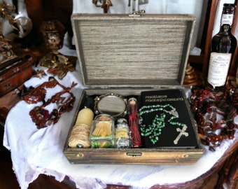 Witch Hunting Kit