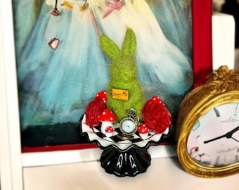 Alice in Wonderland Rabbit Checkered Cake Stand Centerpiece