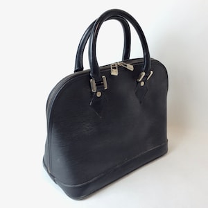 Louis Vuitton Black Leather Epi Handbag, Luxury Designer Tote, 2000s Chic Classic Textured Leather Purse, Genuine Leather Collector&#39;s Item