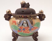 Vintage Japan Hand Painted Satsuma Incense Burner