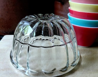 Vintage JAJ Pyrex Clear Glass Jelly Mould or Pudding Bowl Vintage Kitchenalia/Cookware