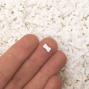 Kleiner formaat polymeerklei hond bot plakjes hagelslag, NIET-EETBARE Nail Art plakjes, nepvoedsel, tafelstrooisel Halloween Fimo confetti, N73