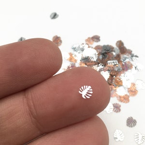 50 Tiny 5mm Silver Toned Monstera Leaf Cabochons, Cute Kawaii Nail Plant Cabs, Nail Art Charm Resin Supplies, Resin add-on, #1677