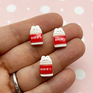 10個のフラットバック14 mm樹脂製ホワイトバニーラビットミルクボックスカートンカボション、かわいいイースターデコレーション、フラットバックアクリルプラスチックキャブ05