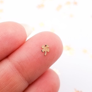 50 Tiny 4mm Gold Toned Four Leaf Clover Cabochons, Cute Kawaii Shamrock Nail Cabs, Nail Art Charm Resin Supplies, Resin add-on #1522