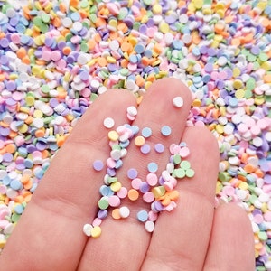 3 mm mini pastel regenboog polymeerklei ronde confetti hagelslag, nep hagelslag, niet eetbaar Decoden Funfetti Rainbow Jimmies, E30