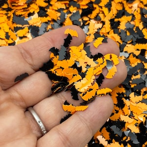 Petites paillettes noires et orange en forme de chauve-souris, mélange shaker, confettis de table gothiques effrayants d'Halloween, F708