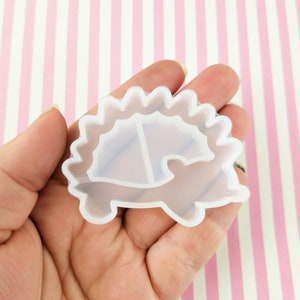 Hedgehog Shaker UVMold for Cabochons, 1 Part Silicone Mould for Clay, Resin Etc Q79B