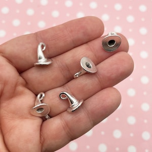15 Silver Plated 11mm Halloween Witches Hat Charms, 3d Pendants, F448