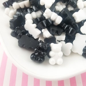10 Cookies and Cream Gummy Bear Flatbacked Acrylic Plastic Cabochons, Flat Backed 17x12x7mm Hard Resin Fake Candy Cabs, #297