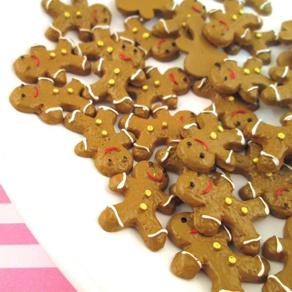 6 Gingerbread Man Cabochons, Cookie Cabochons, Christmas Cabochons #DH141a