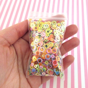 Multicolor Multisize Round Circle Hollow Donut Iridescent Glitter,  Metallic Table Scatter T152