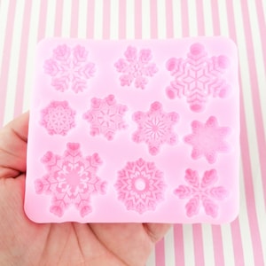 Silicone Snowflake Mold, Winter Themed Cabochon Mold, Clay, Resin Etc, Silicone Mold Q8B
