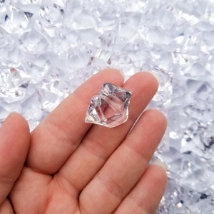 50g GRANDES pedaços de cubo de gelo de pedra preciosa de acrílico transparente, pedras preciosas de resina, diamantes de plástico falso, mais de 20 peças CHK 2