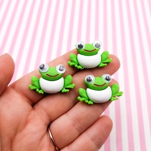 3 Resin Googly Eyed Frog Flatbacked Resin Cabochons, Flat Backed Acrylic Plastic Froggy Cabs, 711A