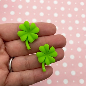 5 cabochons trèfle porte-bonheur trèfle à 4 feuilles vert printemps mat, cabochons kawaii de la Saint-Patrick, n° 1551