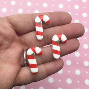 8 Red White 24mm Flatbacked X-mas Resin Candy Cane Christmas Peppermint Cabochons, Cute Xmas Flat Backed Acrylic Plastic Holiday Cabs DH159a