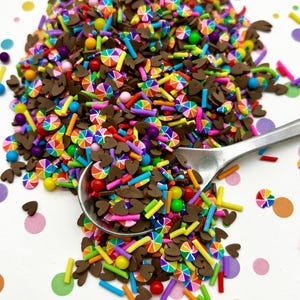 CHOCOLATE FACTORY, Brown Heart Rainbow Resin Chip Polymer Clay Mix, Fake Decoden Table Scatter Confetti, Tumbler Shaker Slime Supply E177