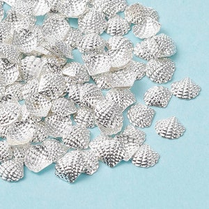 50 Tiny 5mm Silver Toned Metallic Clam Seashell Cabochons, Cute Kawaii Nail Clam Scallop Sea Shell Charm Cabs L287