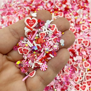 CRAZY IN LOVE Polymer Clay Valentines Day Card Sprinkle Mix, Fatias de unha de coração não comestíveis G67