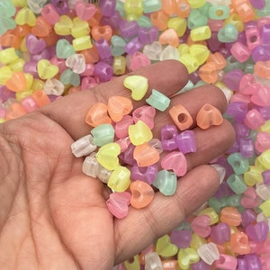 40 Multicolor Pastel Glow In The Dark Luminous Acrylic Plastic Heart Beads, Kawaii Kids Resin Jewelry Supplies J150